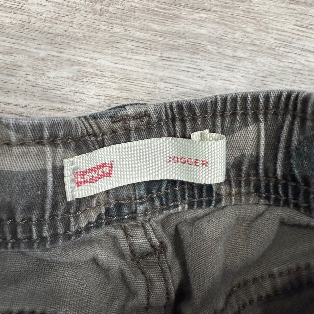 Levi's Kids Camo Jogger Pants Elastic‎ Waist Drawstring Size 6 110-116cm - Picture 4 of 6